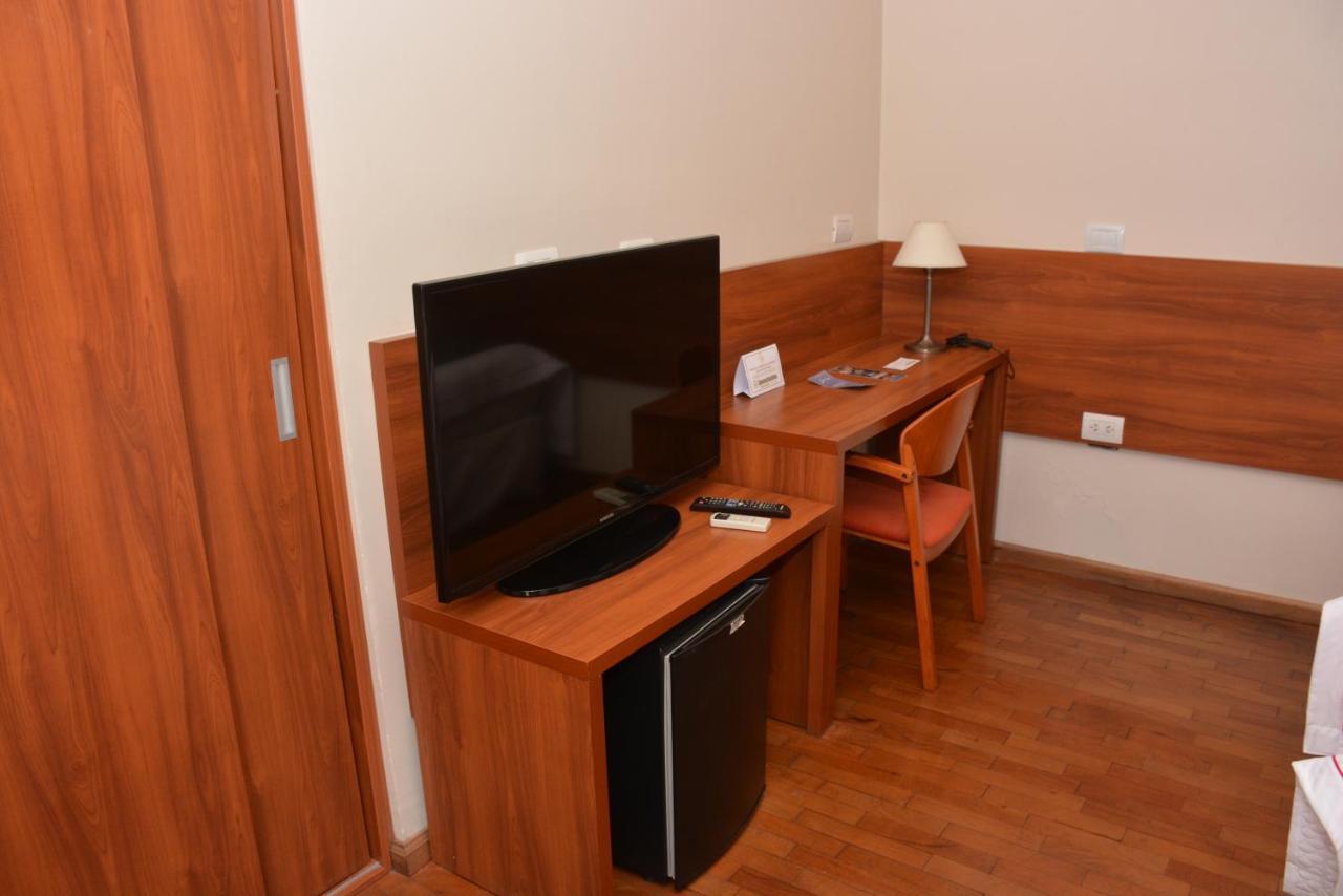 Mercedes Park Hotel Виля Мерседес Екстериор снимка